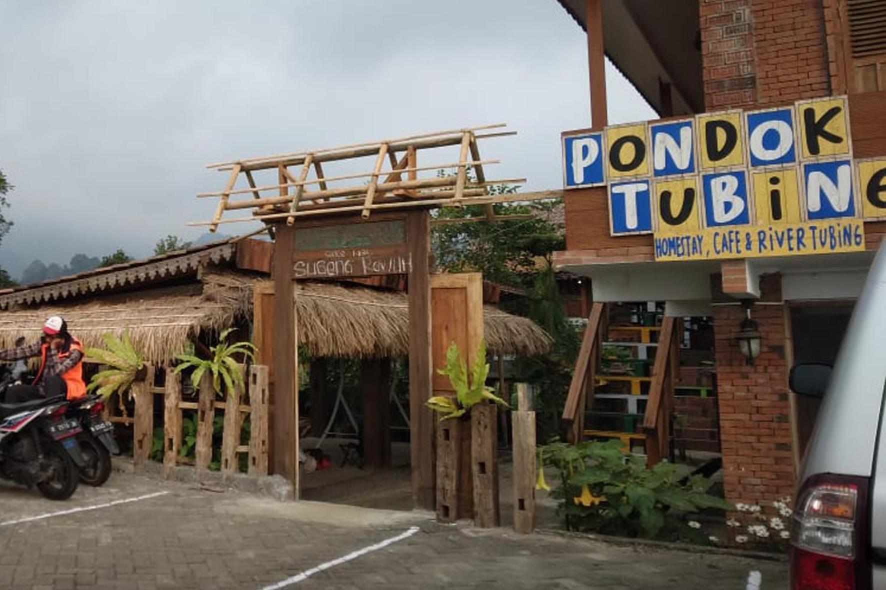 Pondok Tubing Hotel Malang Buitenkant foto